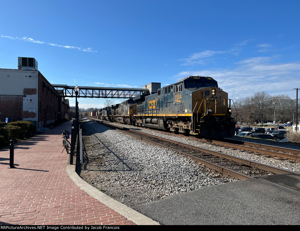 CSX 7004